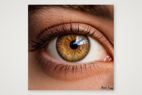 Auge - extreme Nahaufnahme — 100×100cm, 39×39" Print only
